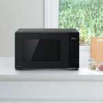 PANASONIC COMPACT SOLO MICROWAVE OVEN 25 LITER photo 1